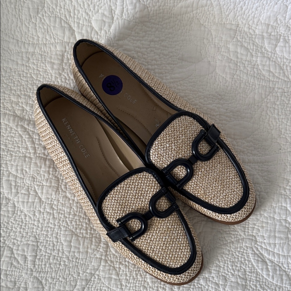 Kenneth Cole Women's Linda Bit Loafer, natural and navy, size 8.5